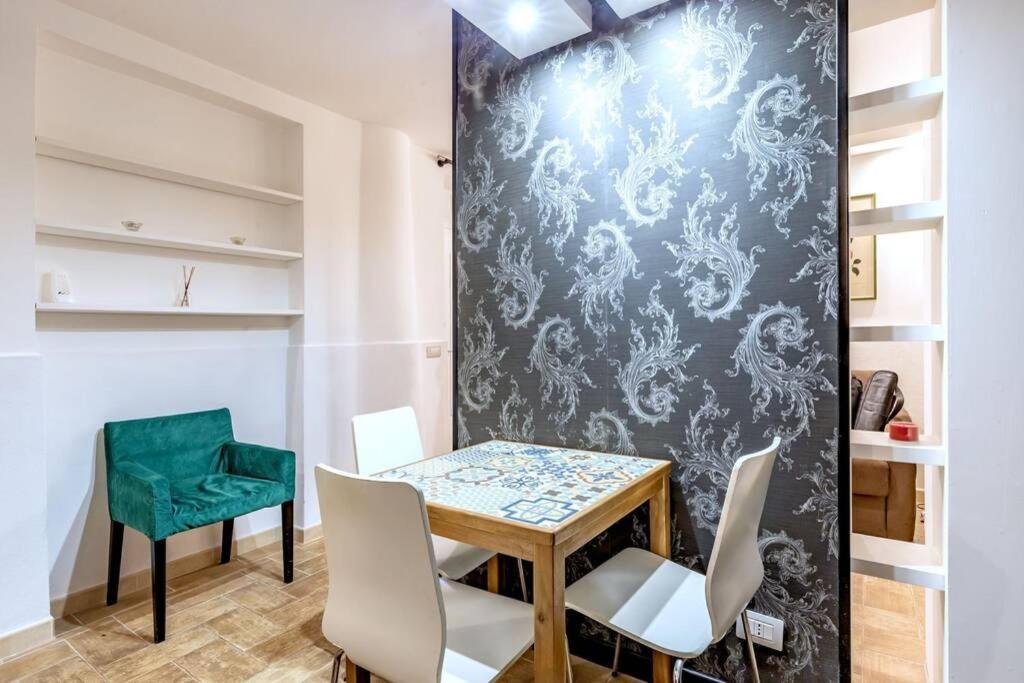 Lovely Apartment Ground Floor Colosseo Wi-Fi Ac Roma Exterior foto